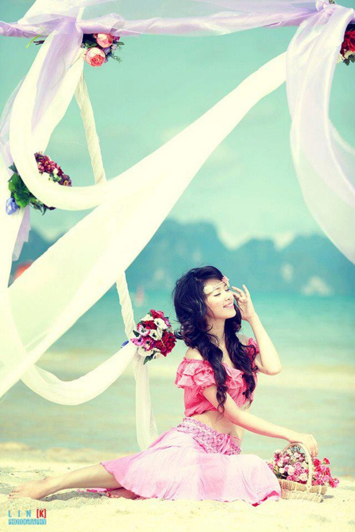 Hà Min đang là sinh viên năm thứ 3 trường Đại học Kinh tế Kỹ thuật Công nghiệp Hà Nội Hà Min đang là sinh viên năm thứ 3 trường Đại học Kinh tế Kỹ thuật Công nghiệp Hà Nội