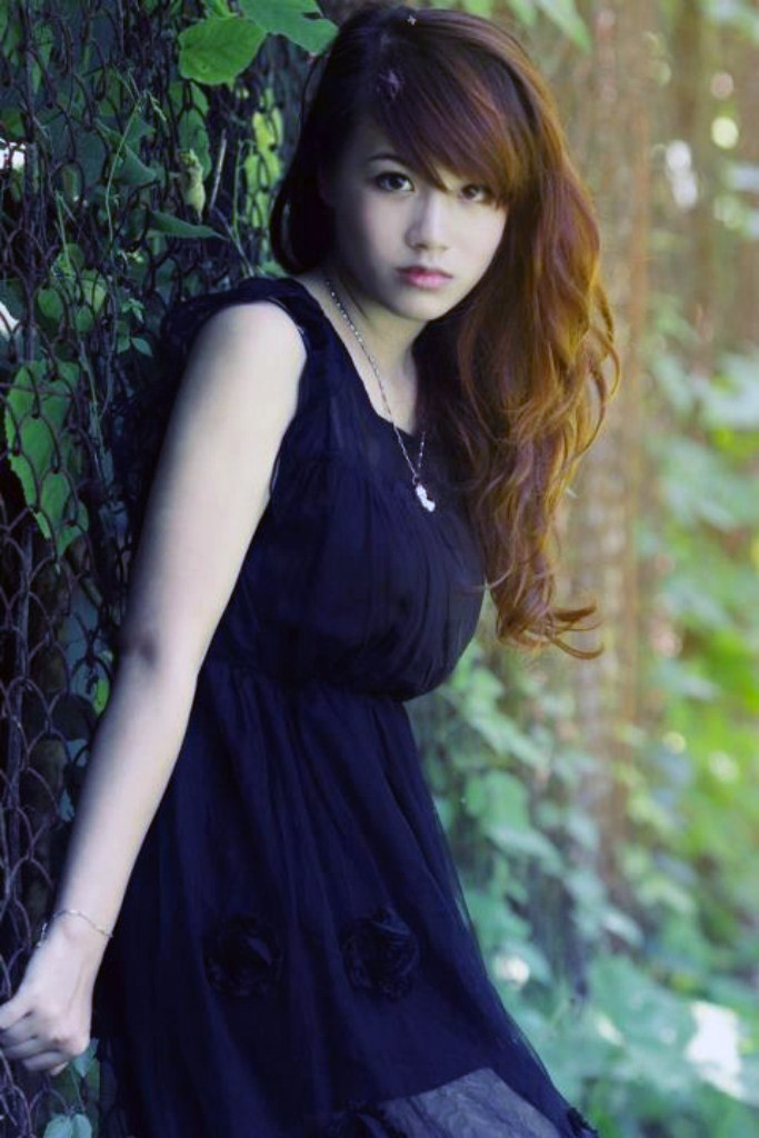 Vừa học vừa đóng phim tuy khá vất vả song Linh Miu cố gắng đảm bảo cân bằng hai việc học và đóng phim. >>HOA KHÔI CÁC TRƯỜNG ĐẠI HỌC >>NGÔI SAO HỌC ĐƯỜNG Vừa học vừa đóng phim tuy khá vất vả song Linh Miu cố gắng đảm bảo cân bằng hai việc học và đóng phim. >>HOA KHÔI CÁC TRƯỜNG ĐẠI HỌC >>NGÔI SAO HỌC ĐƯỜNG