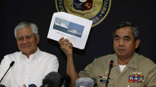 Sau nhiều lần trưng bày 'bằng chứng vi phạm' của tàu thuyền Trung Quốc trên biển, nay Philippines quyết định đưa ra trọng tài quốc tế" Sau nhiều lần trưng bày 'bằng chứng vi phạm' của tàu thuyền Trung Quốc trên biển, nay Philippines quyết định đưa ra trọng tài quốc tế"