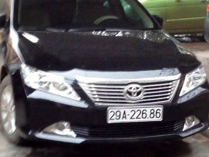 Chiếc xe Camry sang trọng nhưng lắp biển số giả của Đội phó CSGT huyện Đồng Hỷ, Thái Nguyên. Chiếc xe Camry sang trọng nhưng lắp biển số giả của Đội phó CSGT huyện Đồng Hỷ, Thái Nguyên.