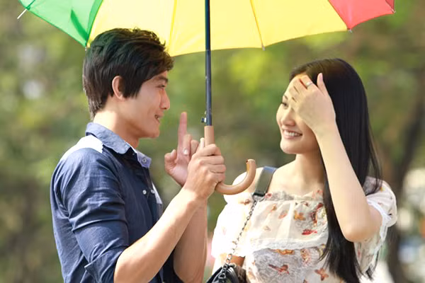 Dù kết hôn được 2 năm nhưng Hương Giang và ông xã người Trung Quốc vẫn chưa lên kế hoạch sinh con. Cả hai muốn dành nhiều thời gian cho công việc, đồng thời vun vén cho tổ ấm bé nhỏ.