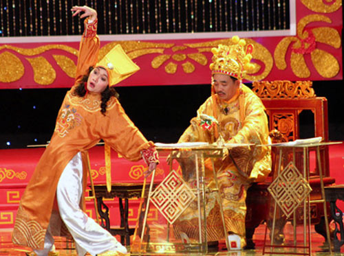 Táo Điện lực với tính cách khá "đành hanh", "ẩm ương", "đồng bóng". Có lẽ không ai có thể phù hợp với vai diễn này bằng Vân Dung.