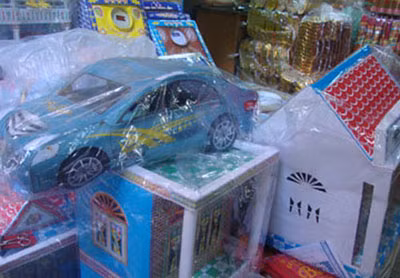 Các loại nhà cửa, ô tô tùy từng kích cỡ, chất liệu có giá khác nhau