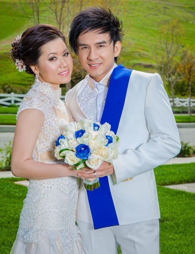 Đan Trường cho biết, theo anh đây là thời điểm thích hợp để anh lập gia đình. Đan Trường cho biết, theo anh đây là thời điểm thích hợp để anh lập gia đình.