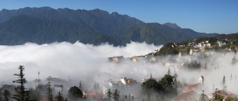 Thị trấn Sa Pa như một bức tranh thủy mặc. Thị trấn Sa Pa như một bức tranh thủy mặc.