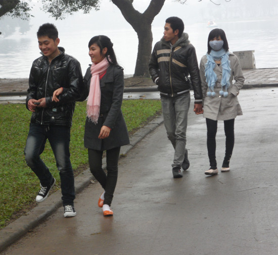 Công viên Thủ Lệ, Công viên Thống Nhất, Hồ Gươm,...là những điểm hẹn hò rất lý tưởng cho các đôi lứa trong ngày Valentine Công viên Thủ Lệ, Công viên Thống Nhất, Hồ Gươm,...là những điểm hẹn hò rất lý tưởng cho các đôi lứa trong ngày Valentine