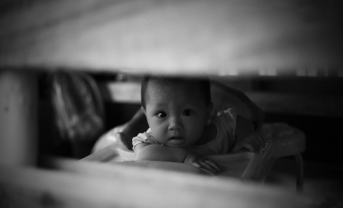 Đôi mắt trẻ thơ.