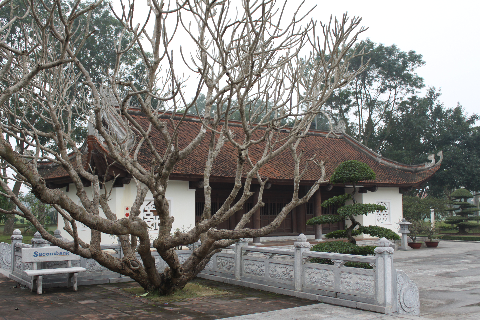 Nhà Ngang ở quê Bác. Nhà Ngang ở quê Bác.