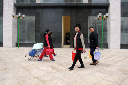 ... vui như trảy hội ... vui như trảy hội