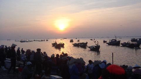 Buổi chợ sáng sớm