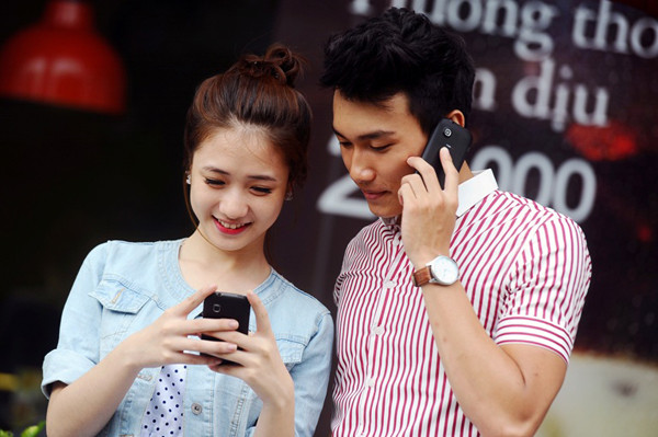 Với các bạn trẻ có nhu cầu nhắn tin nhiều, thoại ít, Q-Student là lựa chọn hợp lý Với các bạn trẻ có nhu cầu nhắn tin nhiều, thoại ít, Q-Student là lựa chọn hợp lý