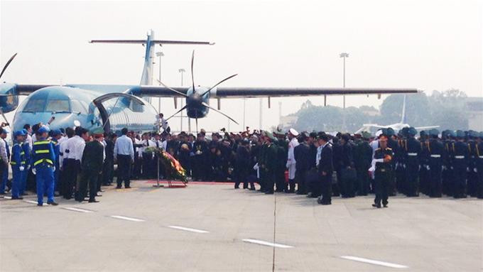 Chuyên cơ chở linh cữu Đại tướng - Ảnh: Võ Văn Thành Chuyên cơ chở linh cữu Đại tướng - Ảnh: Võ Văn Thành