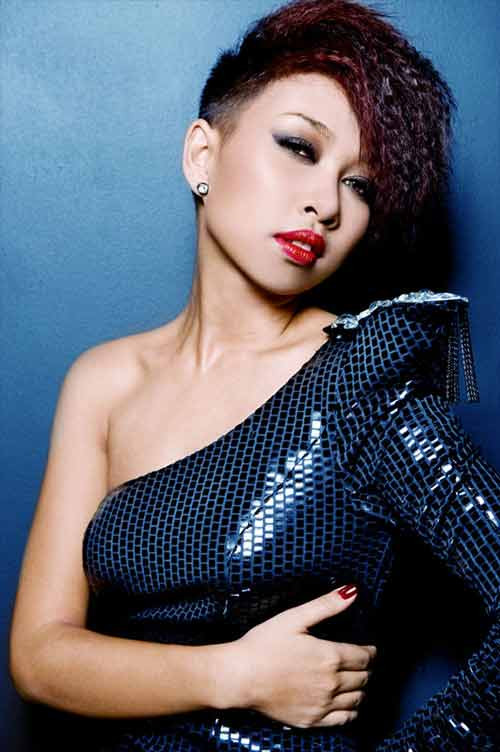 Nữ ca sĩ Thảo Trang.