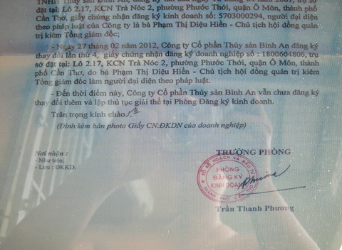 Công văn Phòng đăng ký kinh doanh Sở Kế hoạch và Đầu tư TP Cần Thơ gửi luật sư Hồng Ngân khẳng định đến thời điểm này bà Diệu Hiền vẫn là người đại diện theo pháp luật của Công ty Bình An và chưa đăng ký thay đổi thêm cũng như chưa lập thủ tục giải thể. Ảnh: Thiên Phước Công văn Phòng đăng ký kinh doanh Sở Kế hoạch và Đầu tư TP Cần Thơ gửi luật sư Hồng Ngân khẳng định đến thời điểm này bà Diệu Hiền vẫn là người đại diện theo pháp luật của Công ty Bình An và chưa đăng ký thay đổi thêm cũng như chưa lập thủ tục giải thể. Ảnh: Thiên Phước