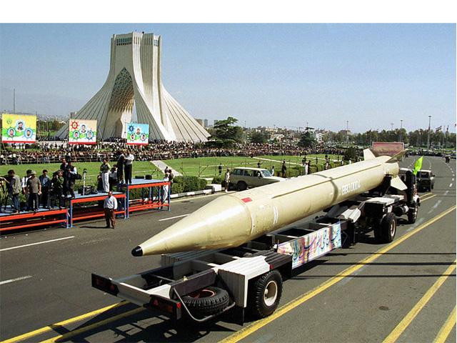 Iran thề sẽ đáp trả mạnh mẽ hành động quân sự chống lại nước này