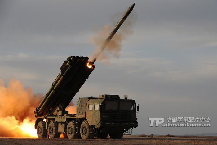 Dàn tên lửa đa nòng 1 sư đoàn chủ lực đại quân khu Quảng Châu khai hỏa Dàn tên lửa đa nòng 1 sư đoàn chủ lực đại quân khu Quảng Châu khai hỏa