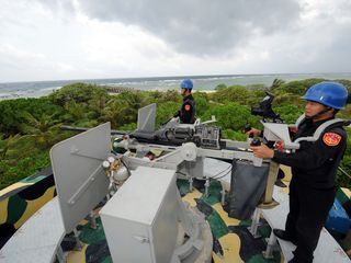 Quân Đài Loan đồn trú trái phép trên đảo Ba Bình, Trường Sa, Khánh Hòa, Việt Nam Quân Đài Loan đồn trú trái phép trên đảo Ba Bình, Trường Sa, Khánh Hòa, Việt Nam