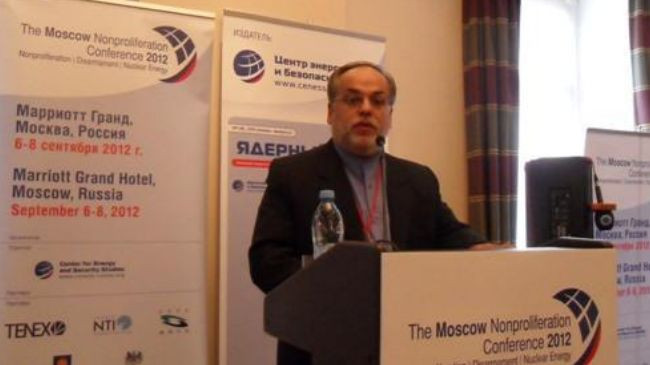 Ông Mostafa Dolatyar