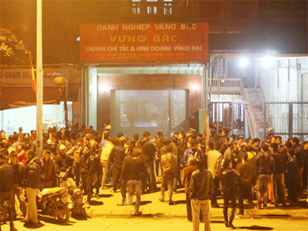 Hiện trường vụ cướp vàng ở Thường Tín Hiện trường vụ cướp vàng ở Thường Tín