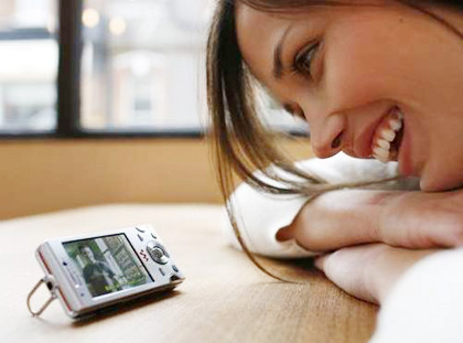 Sony Erisson đã có một thời gian dài sánh đôi với nhau trên thị trường di động - ảnh: Avec Sony Erisson đã có một thời gian dài sánh đôi với nhau trên thị trường di động - ảnh: Avec