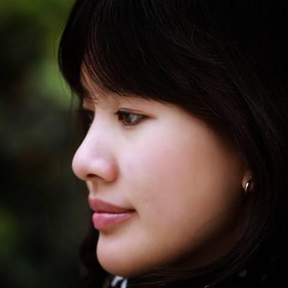 Huyền Trang - con gái Chí Trung.