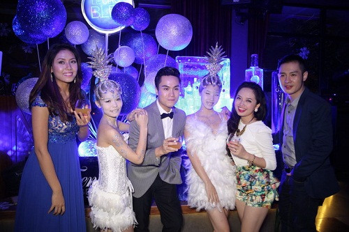 French Tuesdays là một dạ tiệc mang phong cách quốc tế, đã được tổ chức gần 800 lần tại các thành phố thời thượng trên toàn thế giới như New York, Los Angeles, Tokyo hay Thượng Hải… French Tuesdays là một dạ tiệc mang phong cách quốc tế, đã được tổ chức gần 800 lần tại các thành phố thời thượng trên toàn thế giới như New York, Los Angeles, Tokyo hay Thượng Hải…