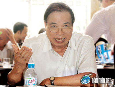 Viện sĩ, TSKH Trương Công Phú, Chủ nhiệm Hội đồng Tư vấn kinh tế UBMTTQ Việt Nam. Viện sĩ, TSKH Trương Công Phú, Chủ nhiệm Hội đồng Tư vấn kinh tế UBMTTQ Việt Nam.