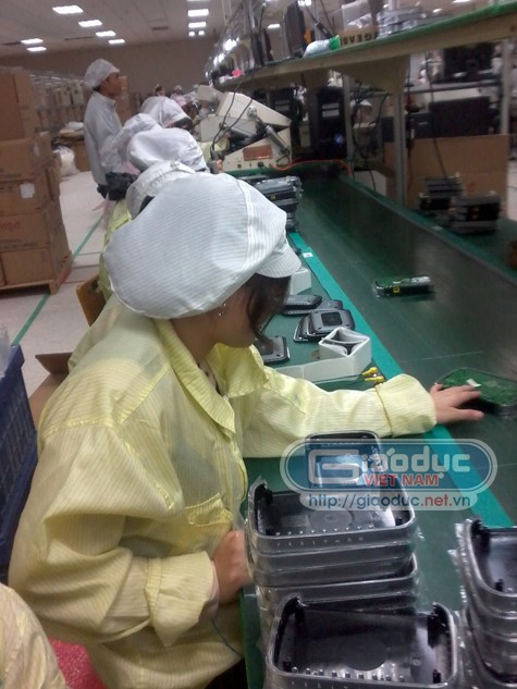 Sinh viên không hiểu sẽ thực hành kế toán ra sao khi lắp rắp điện tử Sinh viên không hiểu sẽ thực hành kế toán ra sao khi lắp rắp điện tử