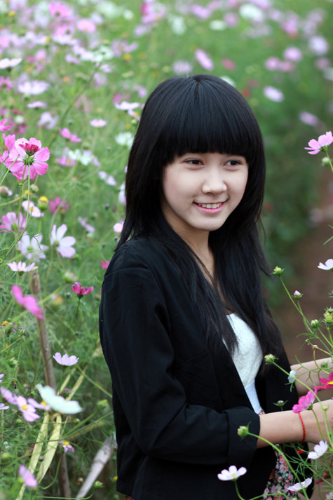 Hot girl 16 trăng tròn bừng sáng mùa Xuân ảnh 3 Hot girl 16 trăng tròn bừng sáng mùa Xuân ảnh 3