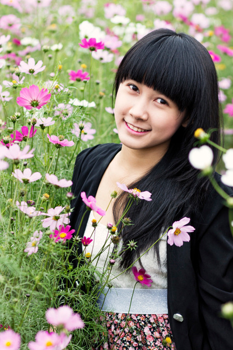 Hot girl 16 trăng tròn bừng sáng mùa Xuân ảnh 2 Hot girl 16 trăng tròn bừng sáng mùa Xuân ảnh 2