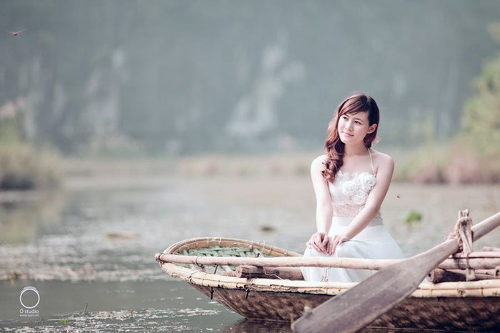 Xinh đẹp như một nàng công chúa giữa xứ sở thần tiên Xinh đẹp như một nàng công chúa giữa xứ sở thần tiên