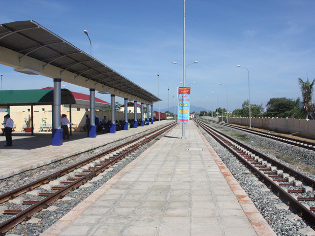 Theo các chuyên gia của JICA, xét về góc độ kỹ thuật, với khổ đường sắt đơn 1m và 1,067m như Việt Nam hiện có, việc tăng tốc độ của tàu lên 200km/h là không khả thi.