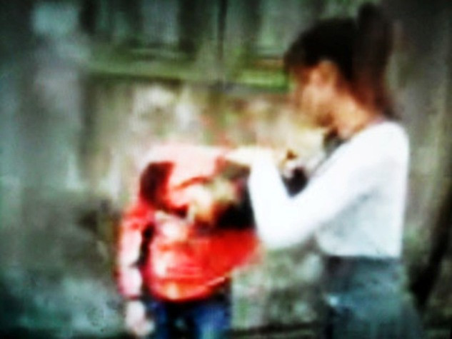 Hành động vi phạm quyền trẻ em và xâm phạm thân thể trẻ em Hành động vi phạm quyền trẻ em và xâm phạm thân thể trẻ em