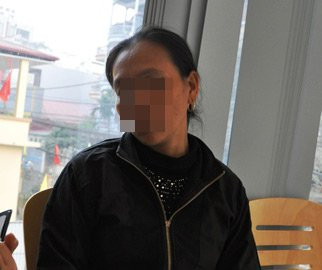 Mẹ G. bảo rằng, từ ngày trở về nhà, thoát khỏi bàn tay người đàn bà mang tâm hồn của quỷ, đêm nào G. cũng khóc. Mẹ G. bảo rằng, từ ngày trở về nhà, thoát khỏi bàn tay người đàn bà mang tâm hồn của quỷ, đêm nào G. cũng khóc.