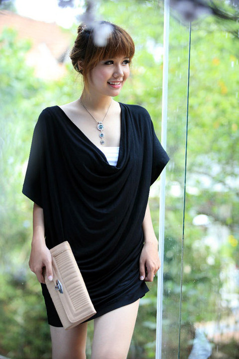 Xuyên trrăm năm em về tinh khôi đôi tay ta dang rộng hân hoan Xin cho ta một khắc reo ca vui cùng với em