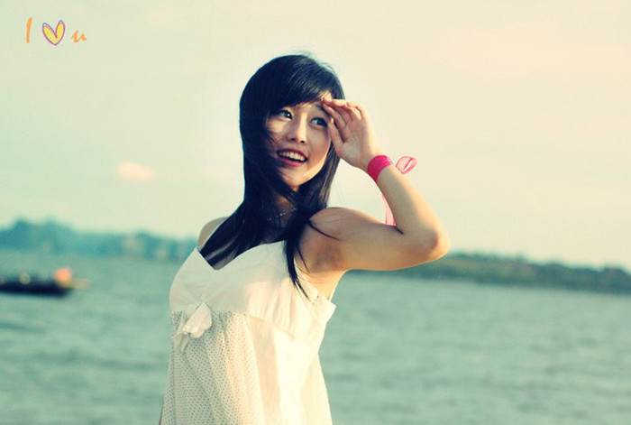 Diệu Linh sở hữu một gương mặt rất dễ thương Diệu Linh sở hữu một gương mặt rất dễ thương