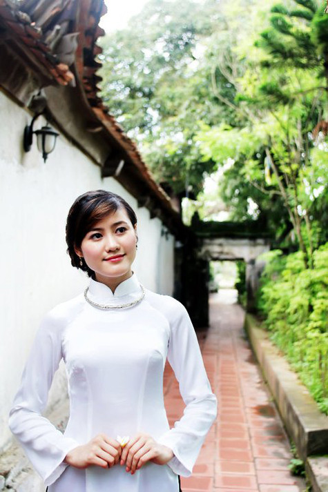 Hoàng Diệp Anh hiện đang là sinh viên khoa Kế Toán, ĐH Chu Văn An Hoàng Diệp Anh hiện đang là sinh viên khoa Kế Toán, ĐH Chu Văn An