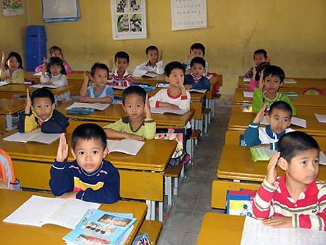 Sẽ áp dụng 5 tiêu chuẩn đánh giá tiểu học trong năm 2012 Sẽ áp dụng 5 tiêu chuẩn đánh giá tiểu học trong năm 2012