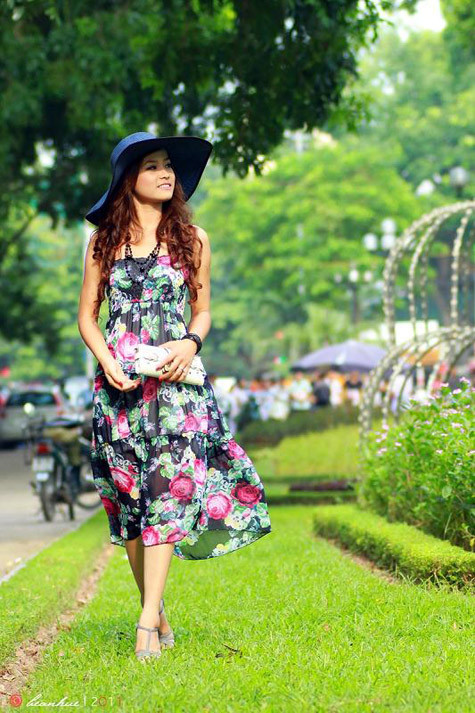 Mơ màng cùng Hoa khôi ĐH Kinh doanh Công nghệ ảnh 4 Mơ màng cùng Hoa khôi ĐH Kinh doanh Công nghệ ảnh 4