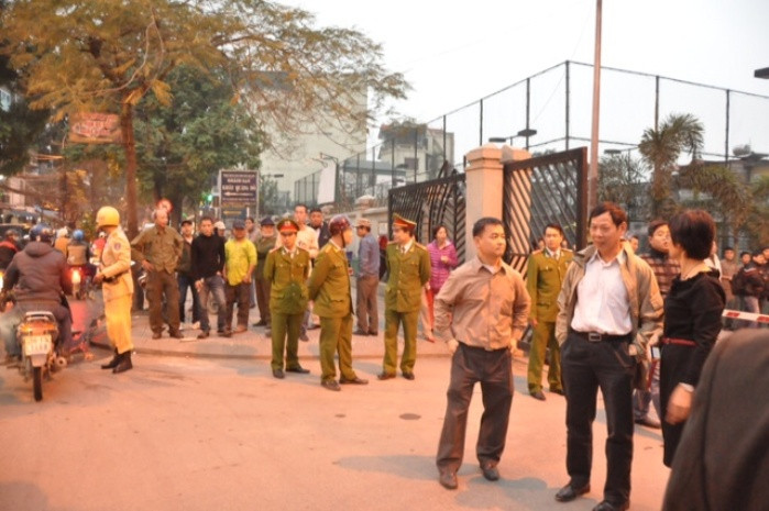 Lực lượng công an phải có mặt để đề phòng những bất ổn có thể xảy ra.