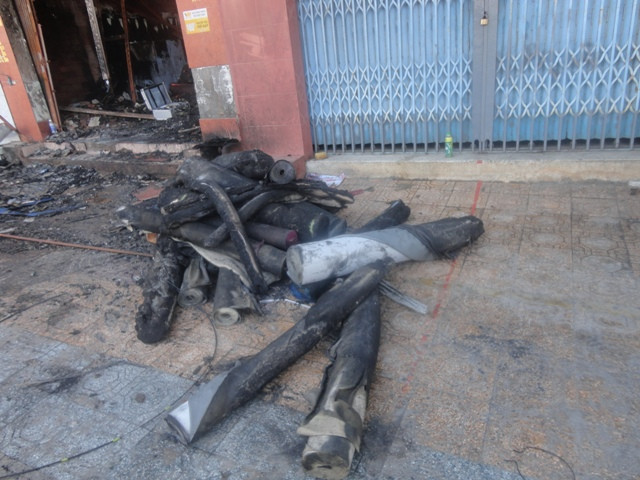 Đồ đạc bị cháy xém