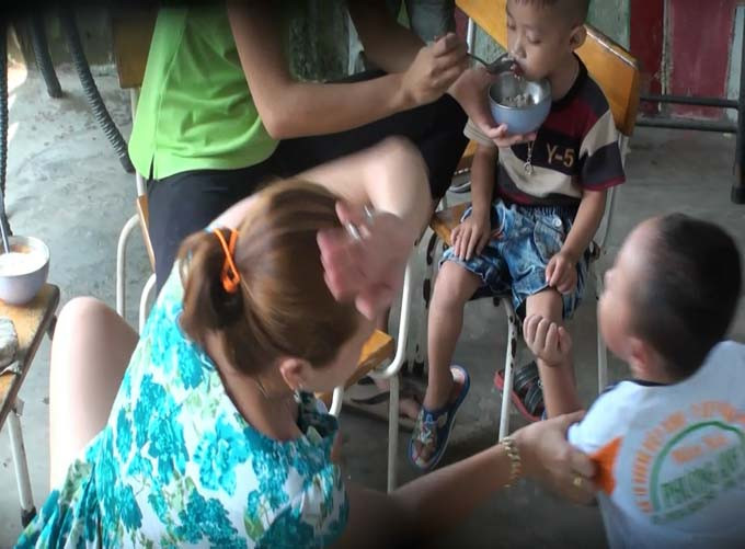 Cạm bẫy người và cách dạy trẻ tránh bị người lạ dụ dỗ, lừa gạt ảnh 1 Cạm bẫy người và cách dạy trẻ tránh bị người lạ dụ dỗ, lừa gạt ảnh 1