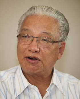 "Thuế cần đảm bảo hài hòa chung, có tính cho ngân sách nhưng cũng phải tính cho dân, đừng để họ cảm thấy bị thiệt thòi" Ông CAO SỸ KIÊM "Thuế cần đảm bảo hài hòa chung, có tính cho ngân sách nhưng cũng phải tính cho dân, đừng để họ cảm thấy bị thiệt thòi" Ông CAO SỸ KIÊM