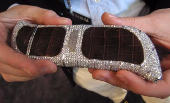 Sản phẩm này đã thuộc về tập đoàn truyền thông GoldVish Luxury nổi tiếng với những sản phẩm điện thoại di động sang trọng và đắt giá nhất hành tinh