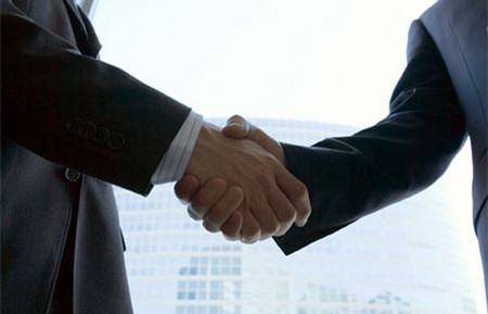 Ngân hàng “gắn sao” bằng “pháo” sáp nhập? ảnh 1 Ngân hàng “gắn sao” bằng “pháo” sáp nhập? ảnh 1