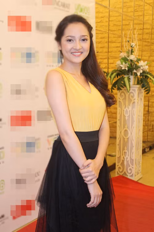 Trong khi đó, Bảo Anh cũng không làm người xem thất vọng khi hát acoustic ca khúc Safe and sound nổi tiếng của Taylor Swift.(Theo 24h)