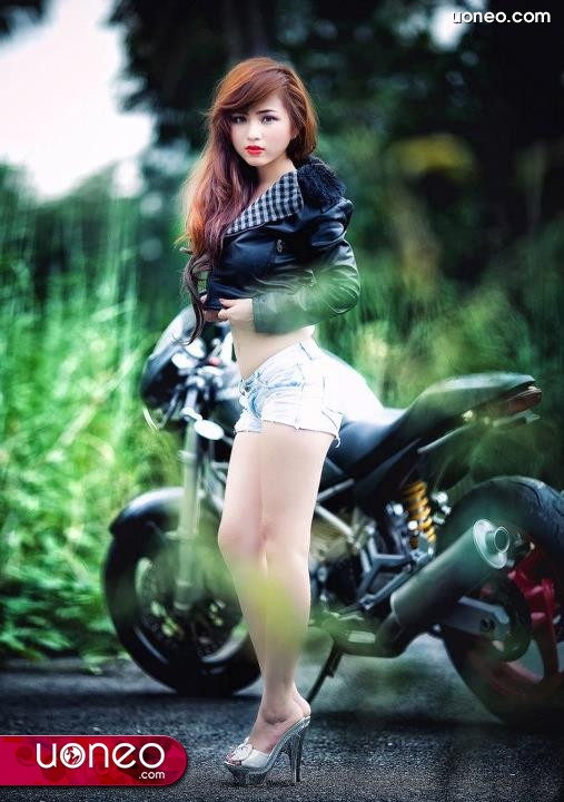 Khi được hỏi tại sao Nana lại công bố thông tin này trên báo chí, có phải Nana muốn đánh bóng tên tuổi không, cô gái trả lời thẳng thắn: "Theo bạn thì thế nào mới là nhạy cảm và đáng phải che đậy? Nếu mình vì những giá trị vật chất ấy mà chấp nhận làm điều này điều kia thì mới đáng xấu hổ. Còn sự thật mình không làm gì trái với lương tâm và tư cách đạo đức cả nên mình thấy không có gì cần che đậy, hay giấu giếm."