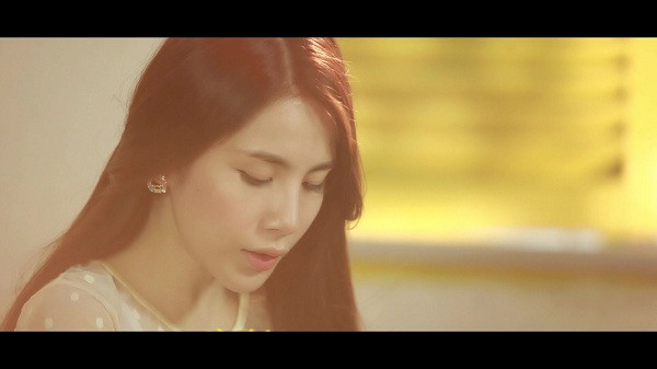 Trước đó nhiều người đồn đoán Thủy Tiên mang bầu sẽ "an phận" lùi vào sau cánh gà...