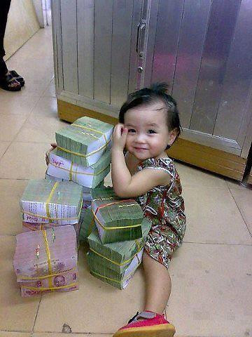 Tỉ phú tí hon!