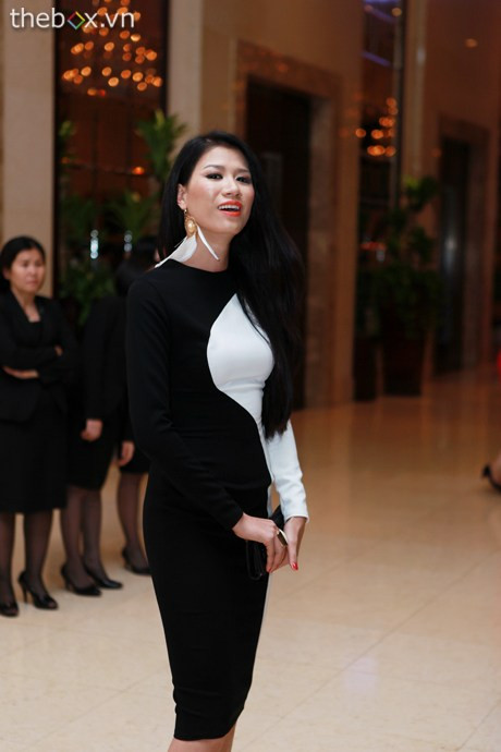 Người mẫu Trang Trần Người mẫu Trang Trần